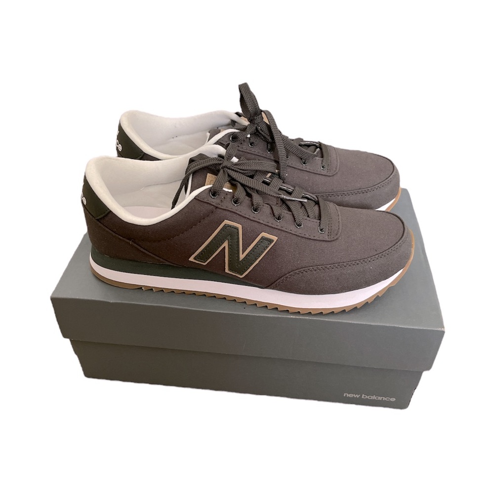 New Balance Men’s Classic Sneaker